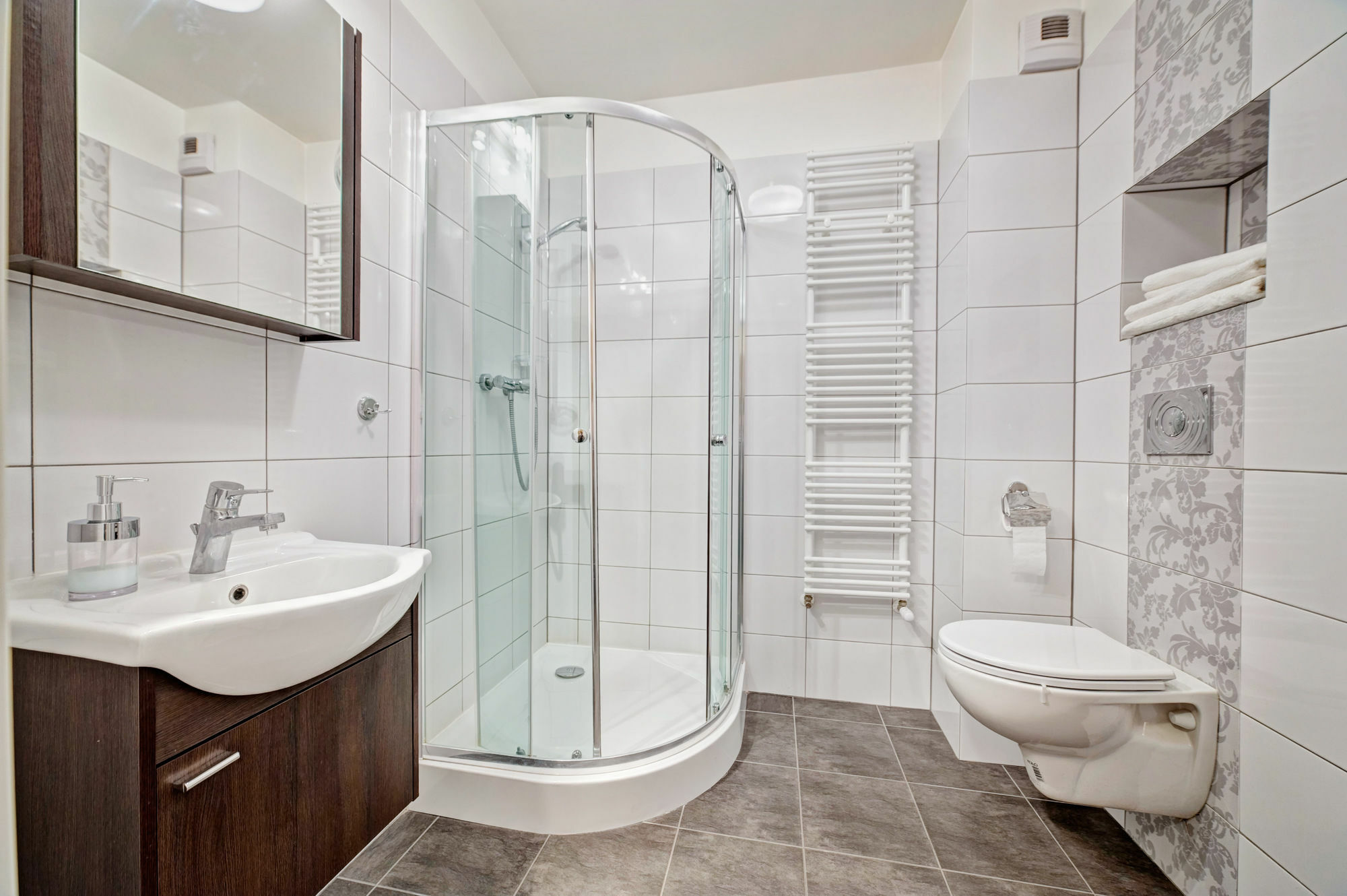 E-apartamenty Koscielna 30 Apartment *